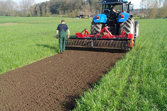 Enfouisseur de pierres avec rouleau RSE-PLUS